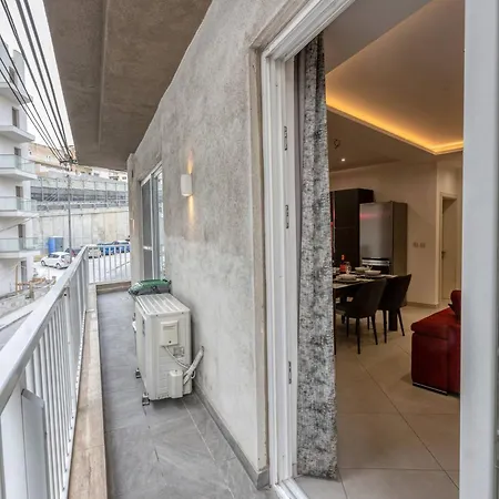 Luxury & Cosy 3 Bedroom In Gzira, Close To Sliema & Stjulians By Walk Apartamento Gzira