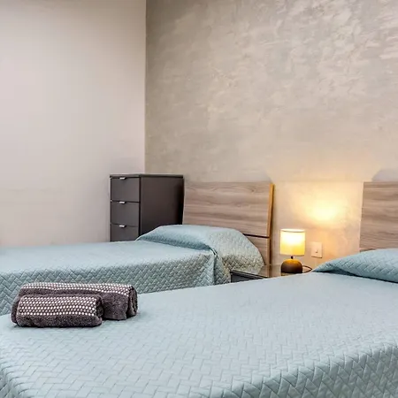 公寓 Luxury Cosy 3 Bedroom In Gzira, Close To Sliema Stjulians By Walk Gzira