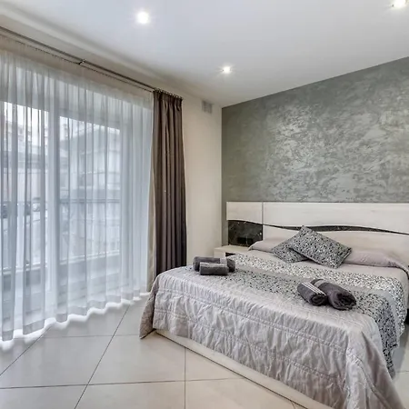 Luxury Cosy 3 Bedroom In Gzira, Close To Sliema Stjulians By Walk Apartmán *