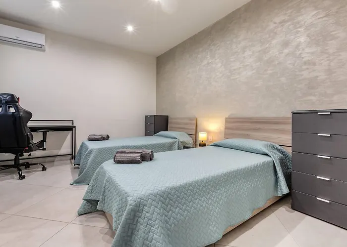 公寓 Luxury Cosy 3 Bedroom In Gzira, Close To Sliema Stjulians By Walk *